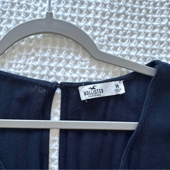 Women's Hollister V Neck Button Long Sleeve Romper Size M Shorts Lined - Picture 6 of 12